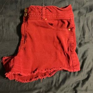 Auburn colored hi rise shorts.